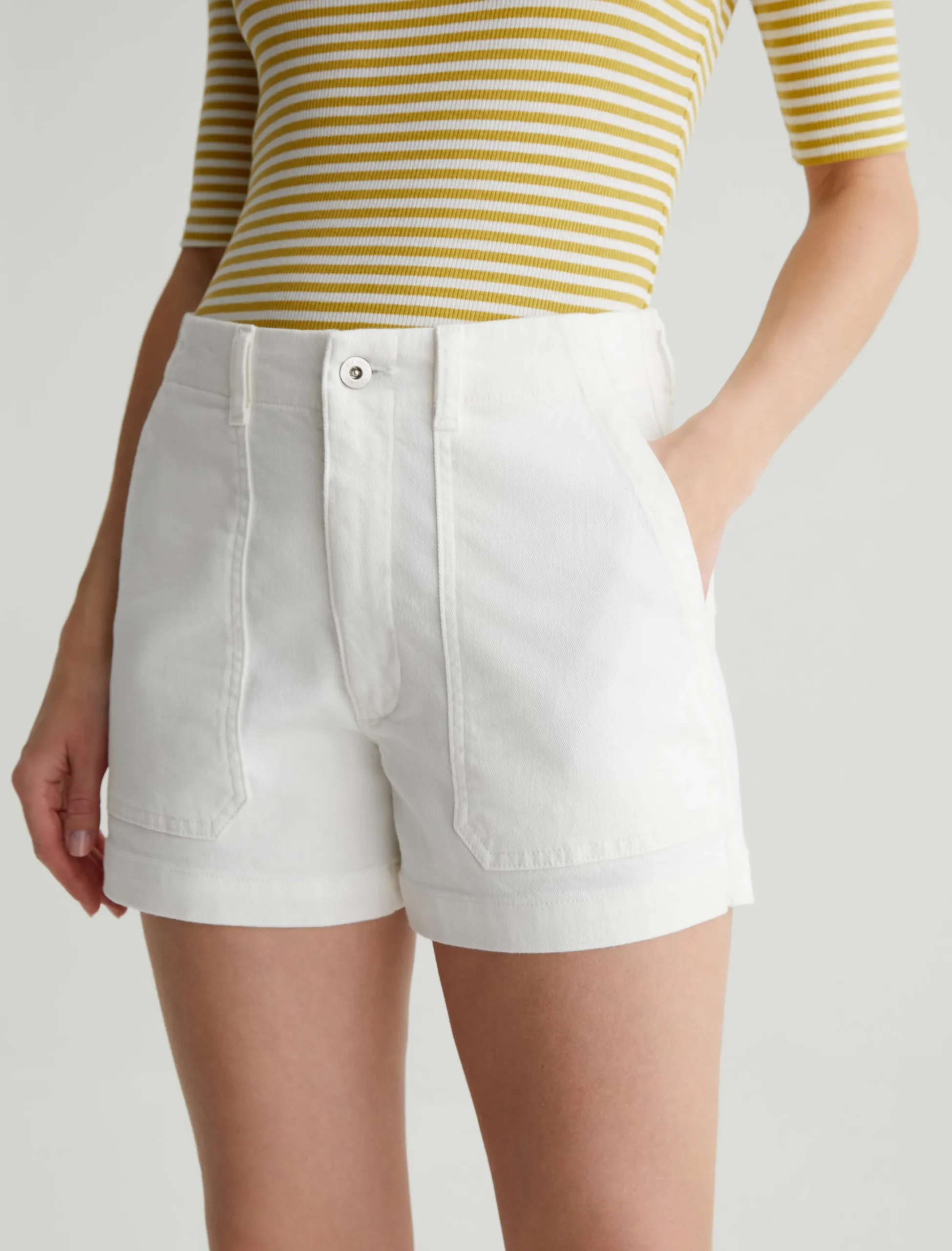Women AG Jeans Analeigh Short