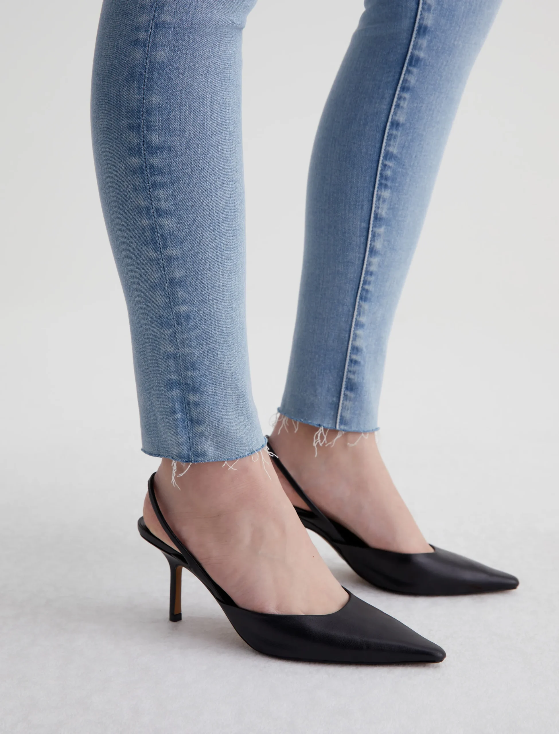 Women AG Jeans Farrah Skinny Ankle