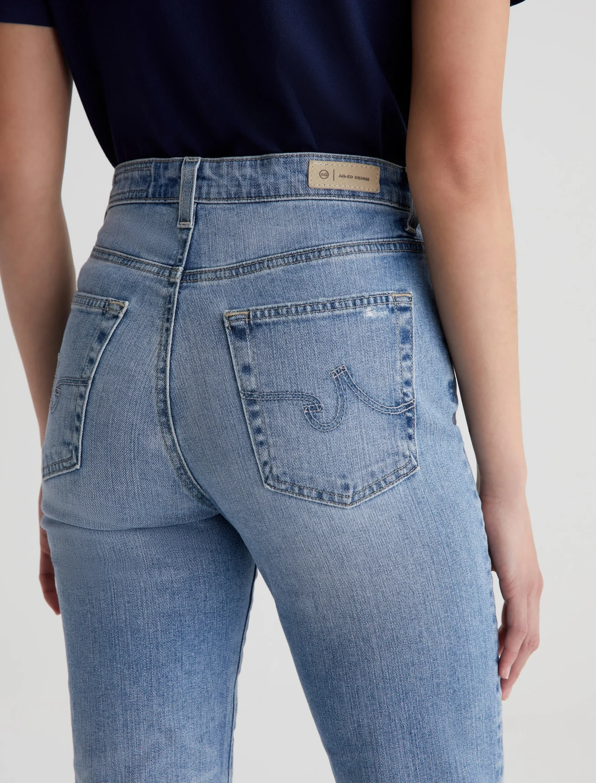Women AG Jeans Saige Crop