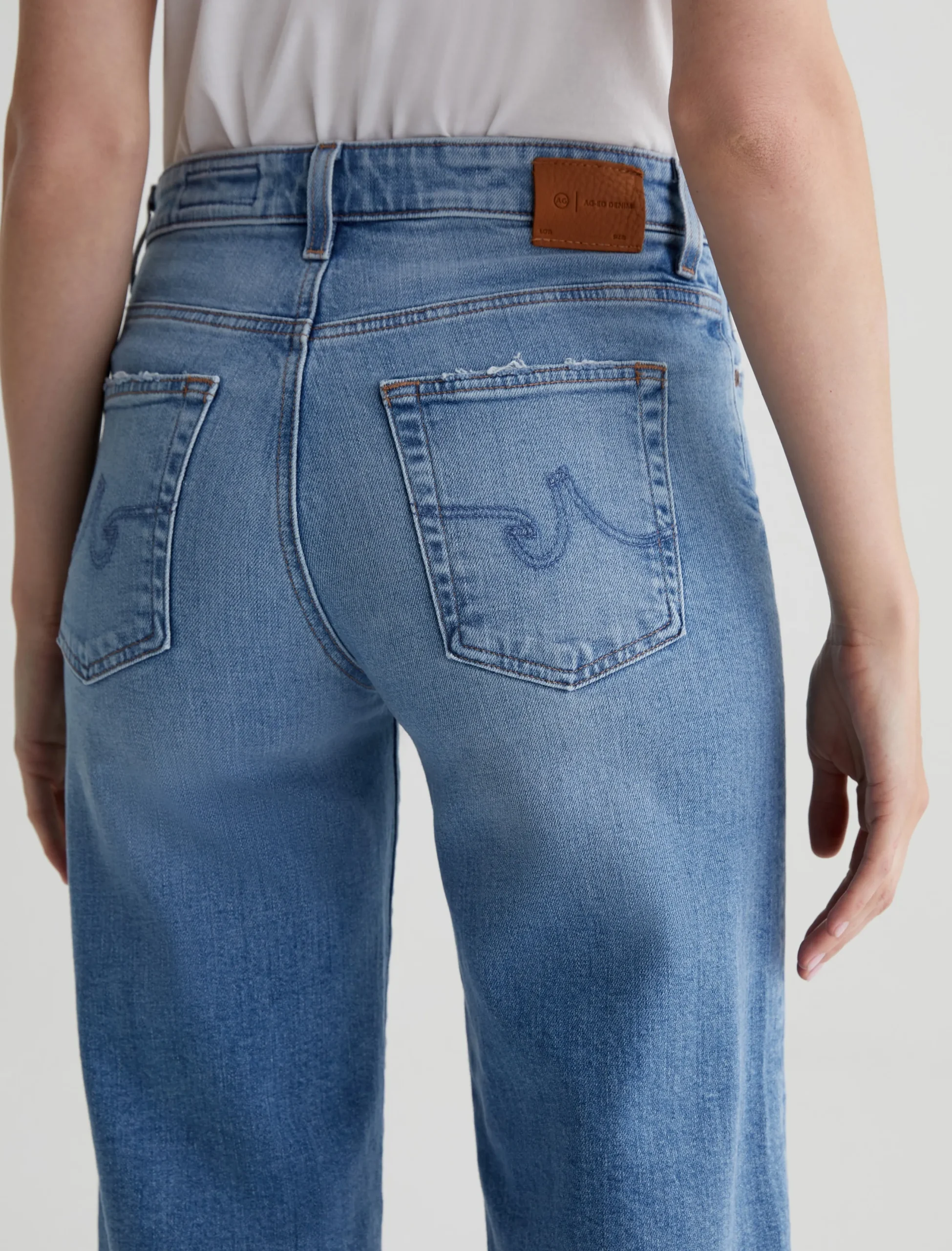 Women AG Jeans Saige Wide Leg Crop